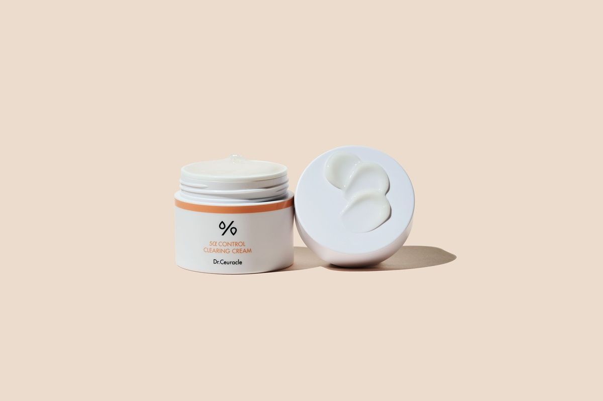 Купити Себорегулюючий крем Dr.Ceuracle 5&alpha; Control Clearing Cream, 50g Dr.Ceuracle
