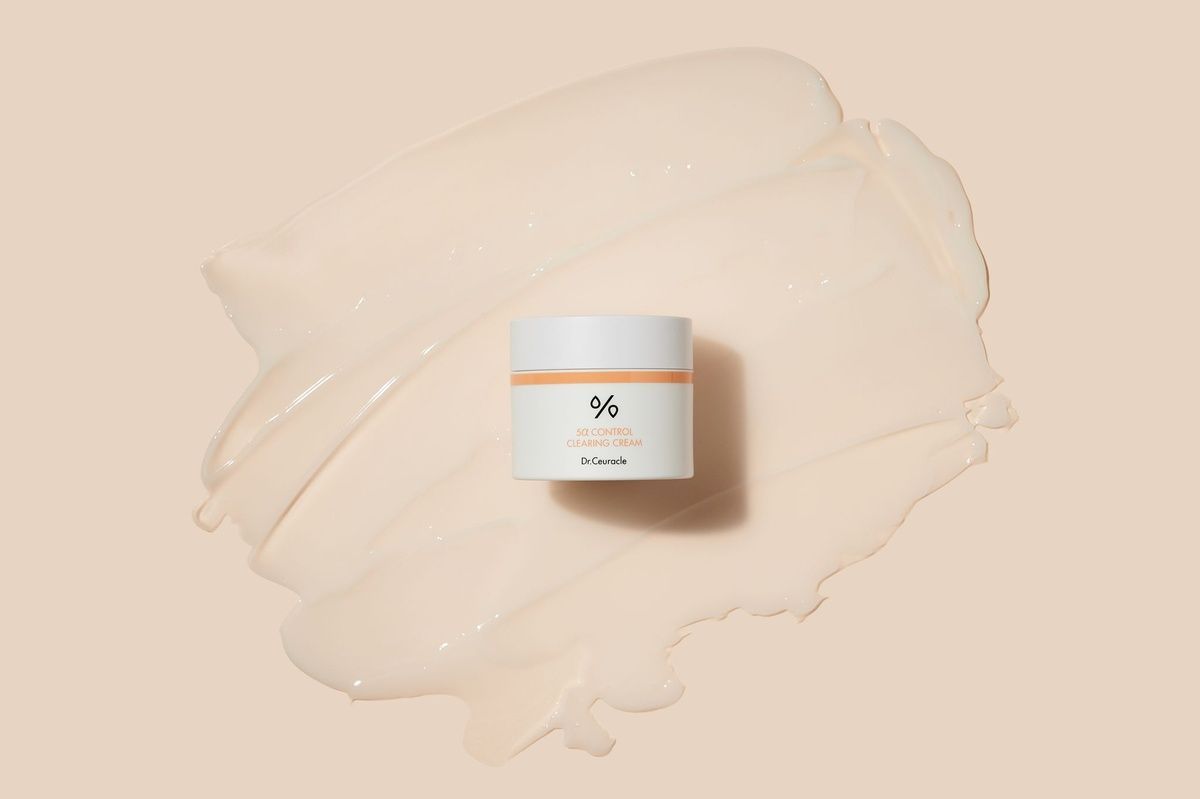 Купити Себорегулюючий крем Dr.Ceuracle 5&alpha; Control Clearing Cream, 50g Dr.Ceuracle