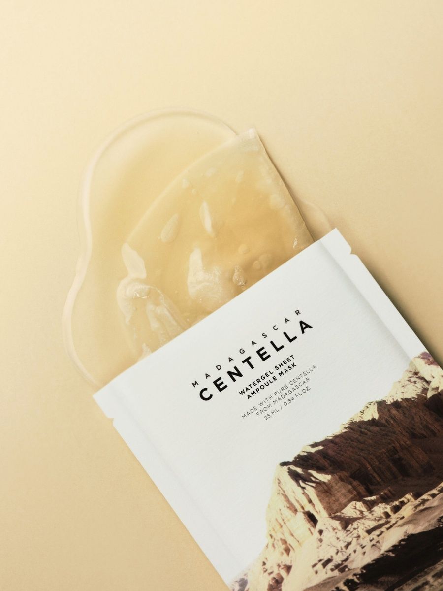 Купити Маска тканинна з екстрактом центели SKIN1004 Madagascar Centella Watergel Sheet Ampoule Mask, 1pc Skin1004