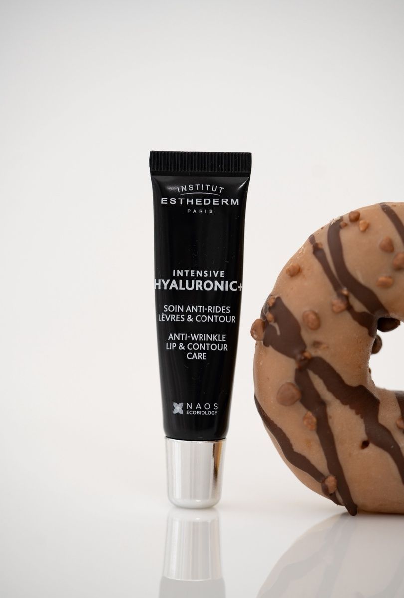 Антивіковий догляд для губ та контуру Institut Esthederm Intensive Hyaluronic+ Anti-Wrinkle Lip & Contour Care, 15ml MC - 021521 фото