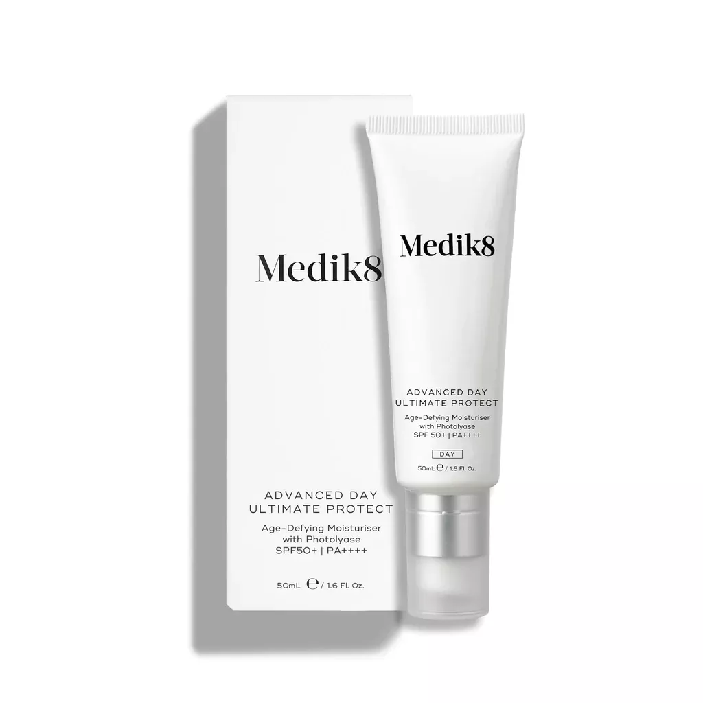 Купити Денний сонцезахисний крем для обличчя SPF 50+ Medik8 Advanced Day Ultimate Protect, 50 мл Medik8