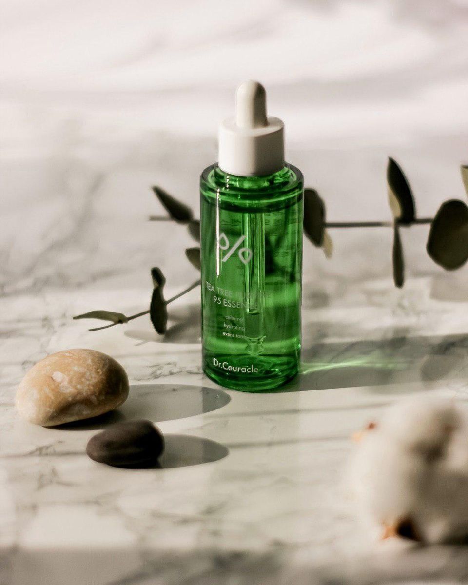 Купити Есенція з екстрактом чайного дерева Dr.Ceuracle Tea Tree Purifine 95 Essence, 50ml Dr.Ceuracle