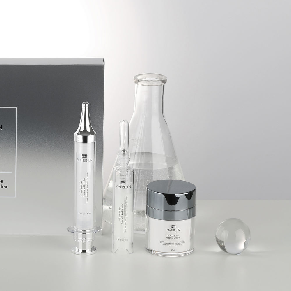Антивиковий, зволожуючий та заспокійливий крем для обличчя Matrigen LipoExosome Absolute Cream, 30ml MC - 010737 фото