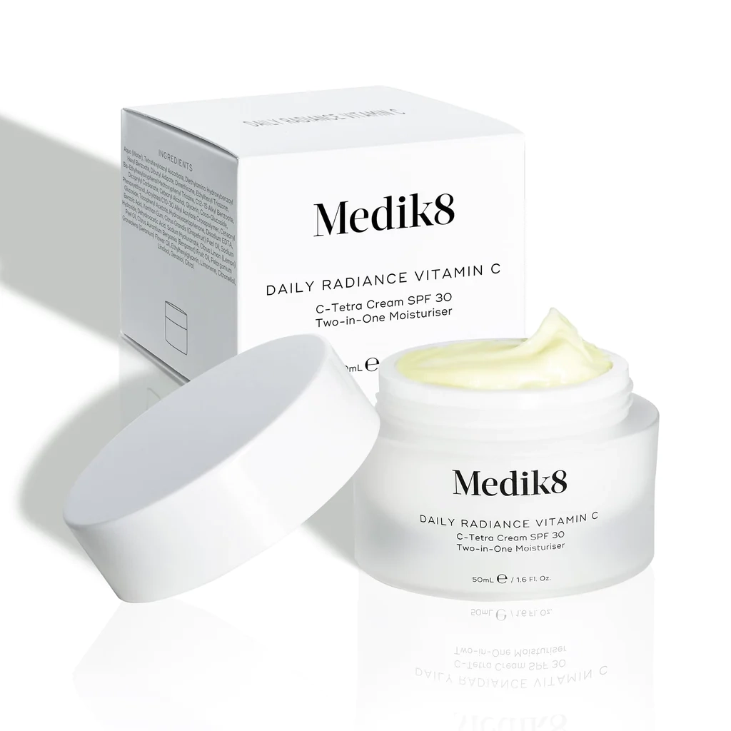 Купити Денний крем для обличчя з вітаміном C SPF 30 Medik8 Daily Radiance Vitamin C, 50 мл Medik8
