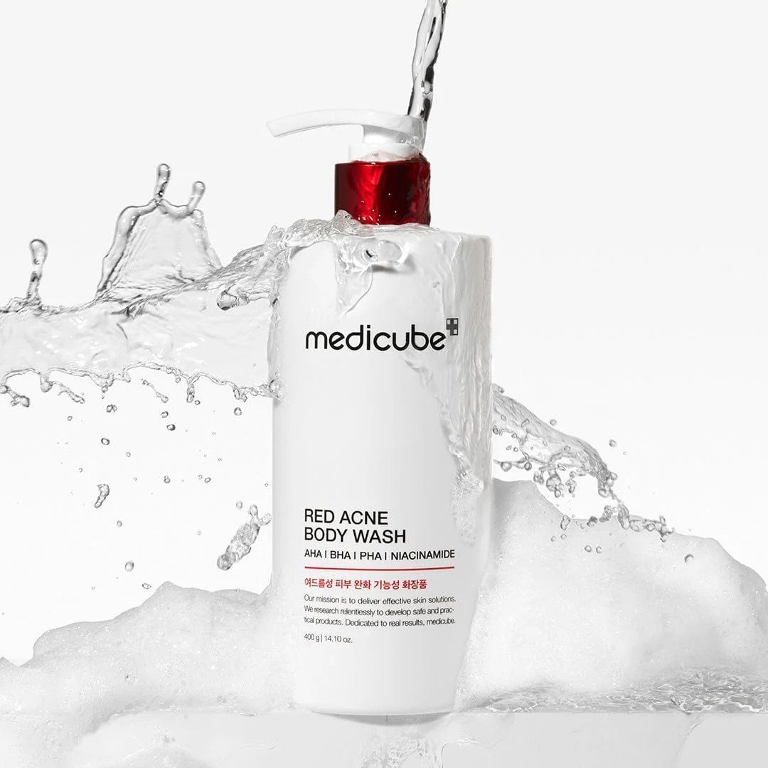 Купити Протизапальний гель для душу з кислотами Medicube Red Acne Body Wash, 400g Medicube