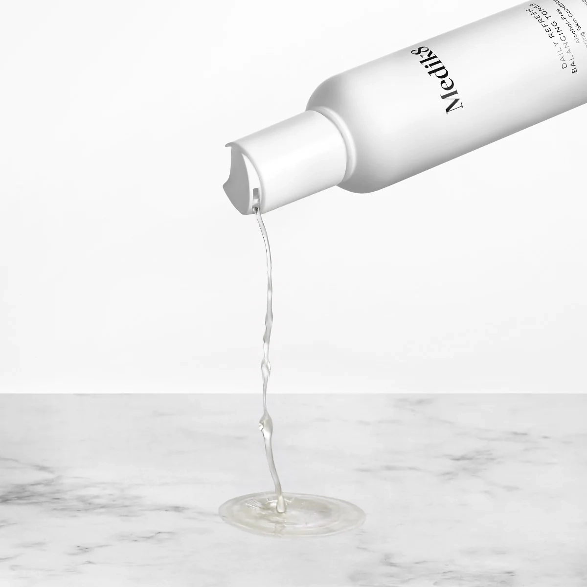 Купити Тонік для обличчя Medik8 Daily Refresh Balancing Toner, 150 мл Medik8