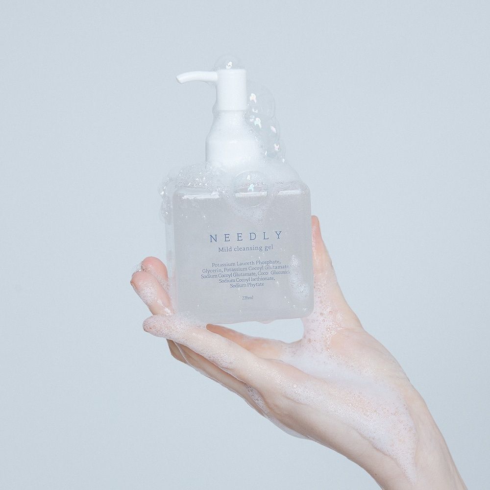 Купити М'який очищуючий гель Needly Mild Cleansing Gel, 235ml NEEDLY