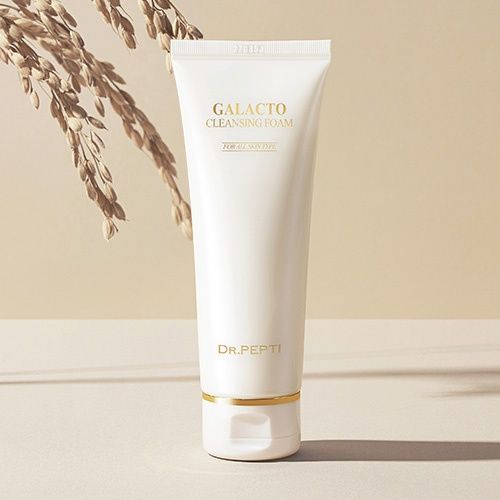 Купити Пінка для очищення обличчя з галактоміцетами DR.PEPTI Galacto Cleansing Foam, 110 мл DR.PEPTI